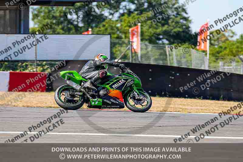 donington no limits trackday;donington park photographs;donington trackday photographs;no limits trackdays;peter wileman photography;trackday digital images;trackday photos